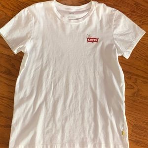peanuts x levi t shirt